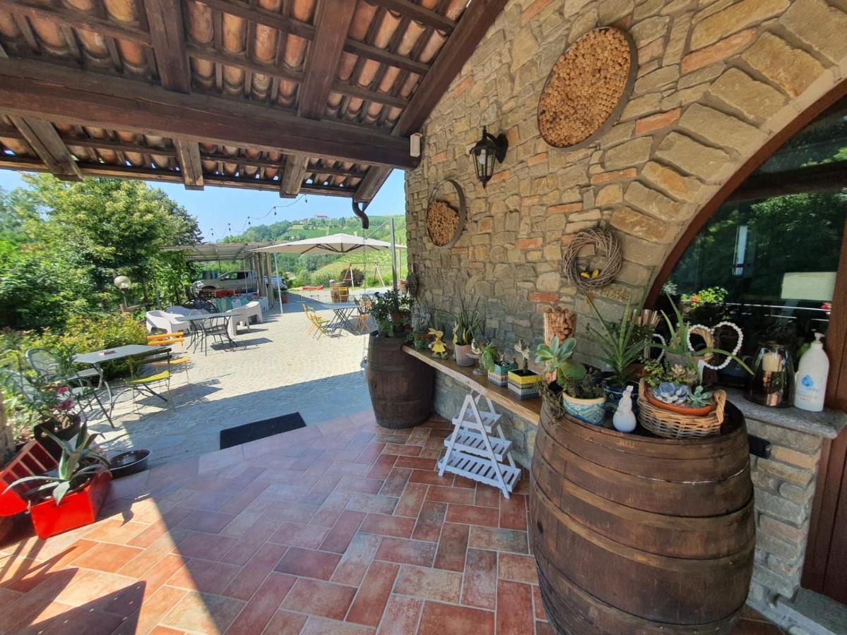 Eno-Agriturismo Cascina L'Arché Santo Stefano Belbo Exterior foto